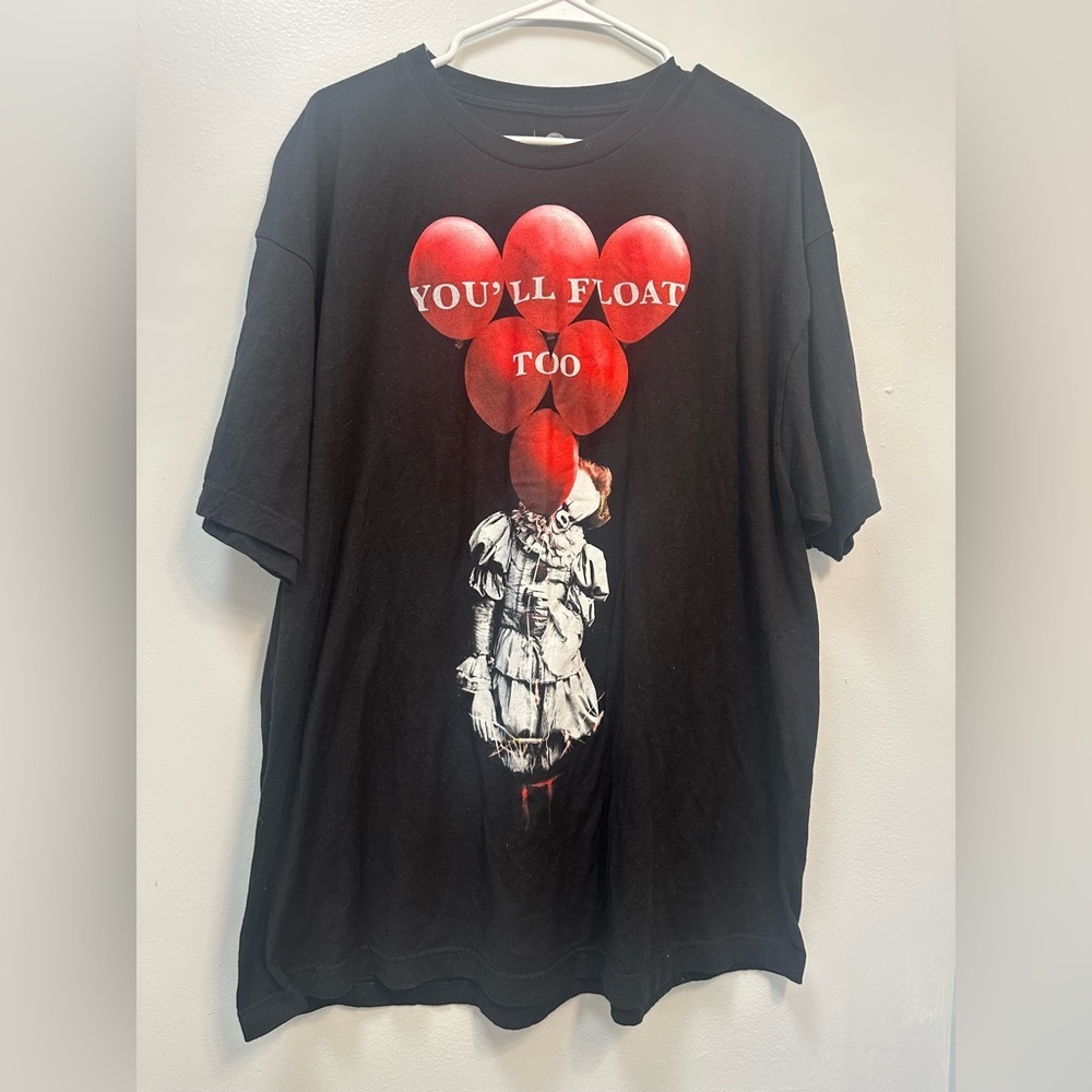 Black Graphic T-Shirt with Red Balloon Design